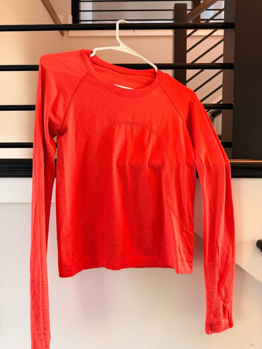 Lululemon Swiftly Tech Long Sleeve - waist length